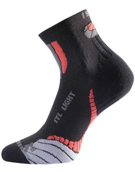 Skarpety trekkingowe Lasting ITL Coolmax Czarno-Czerwony (903)